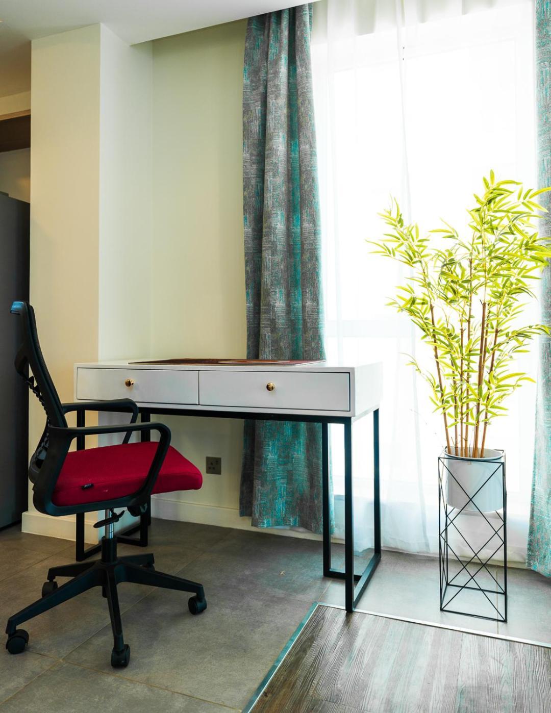 Capital M By Bednbeyond Dehali Line, Westlands Nairobi, Kenya Apartamento Exterior foto